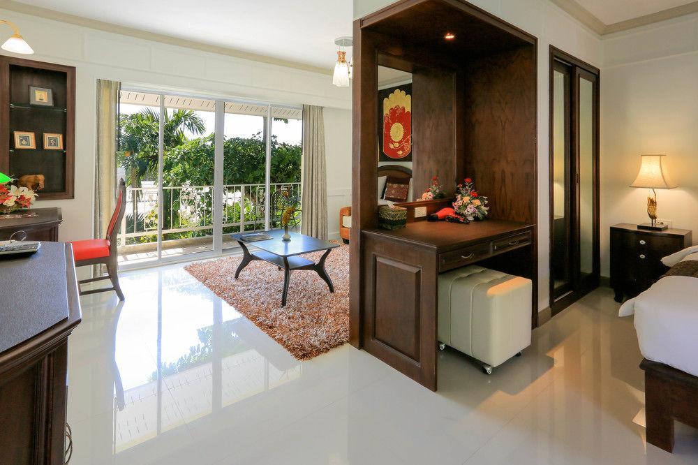 Naka Resort Bãi biển Kamala Ngoại thất bức ảnh