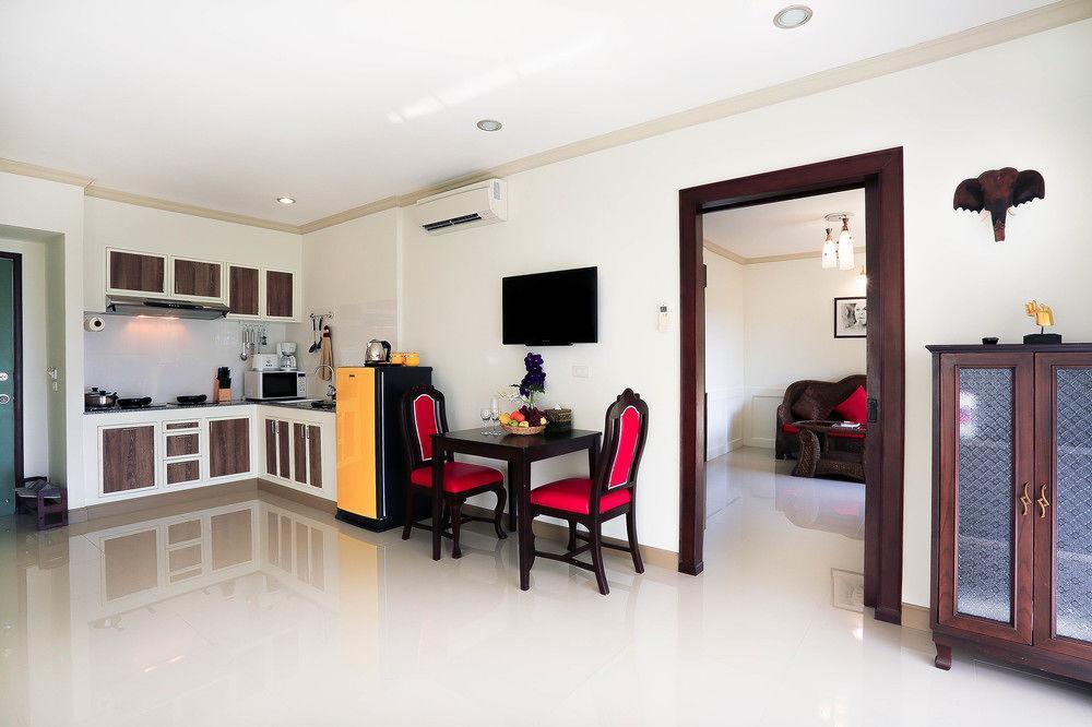 Naka Resort Bãi biển Kamala Ngoại thất bức ảnh