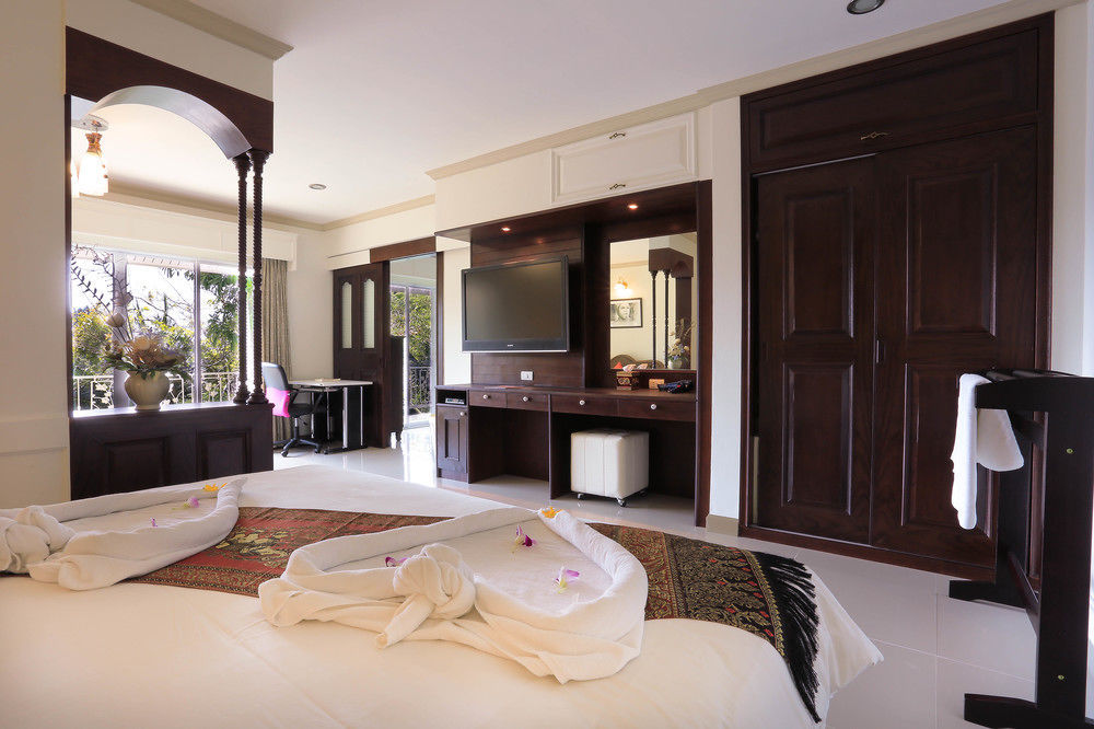 Naka Resort Bãi biển Kamala Ngoại thất bức ảnh