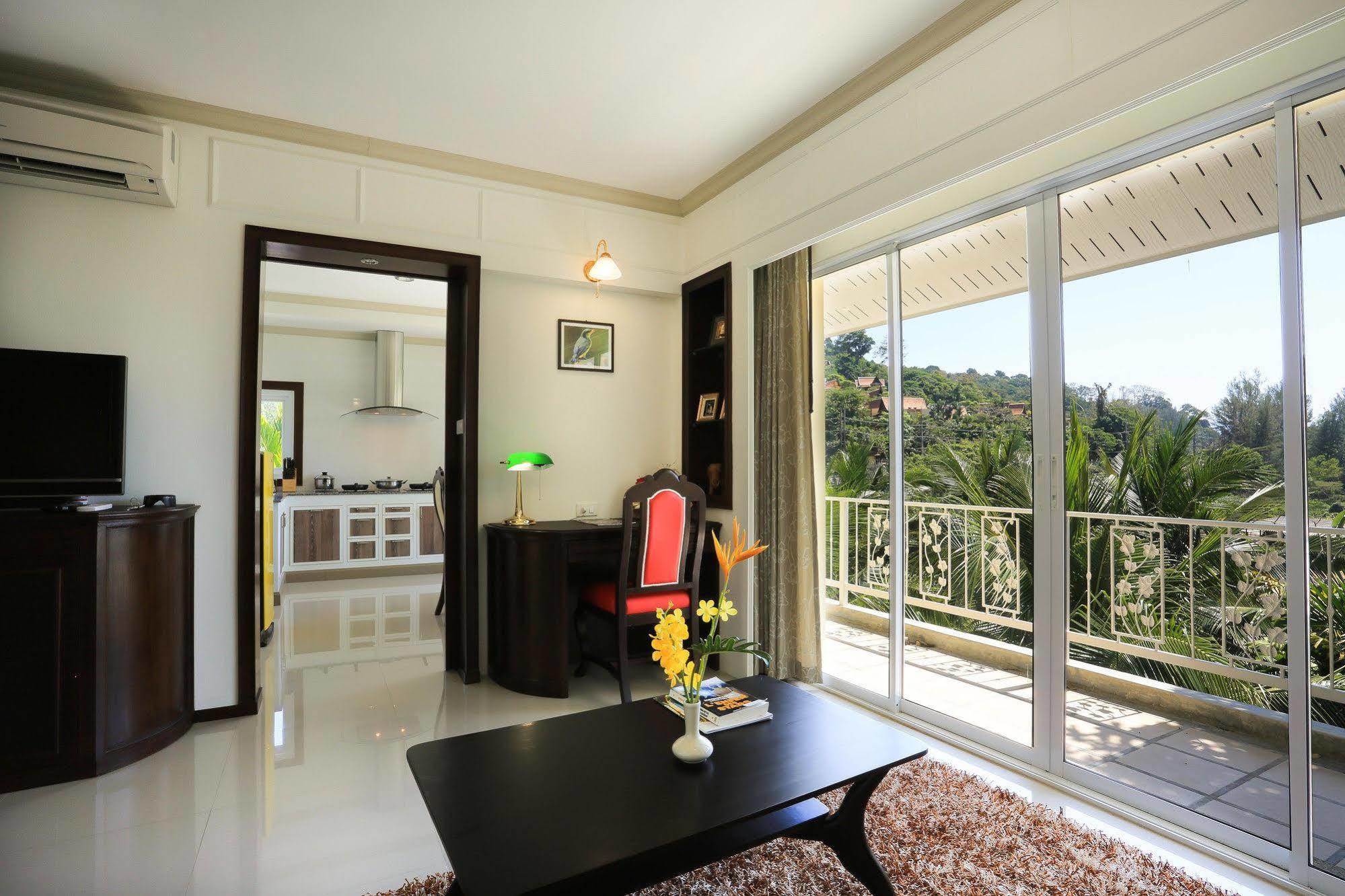 Naka Resort Bãi biển Kamala Ngoại thất bức ảnh