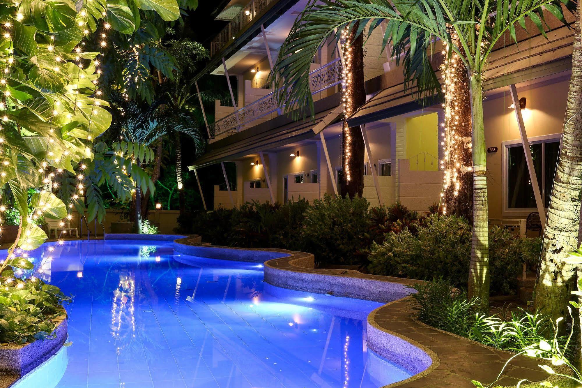 Naka Resort Bãi biển Kamala Ngoại thất bức ảnh