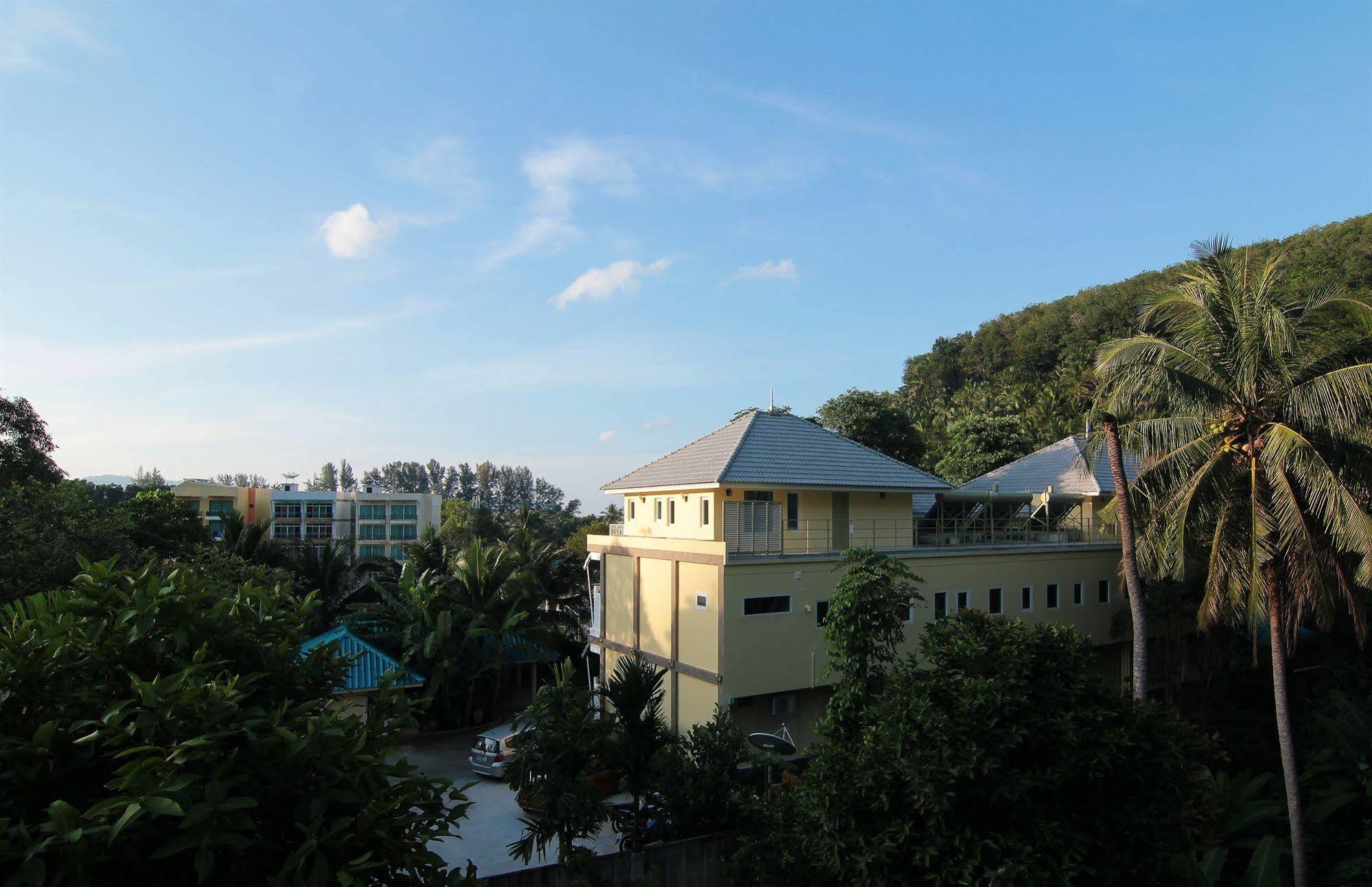 Naka Resort Bãi biển Kamala Ngoại thất bức ảnh
